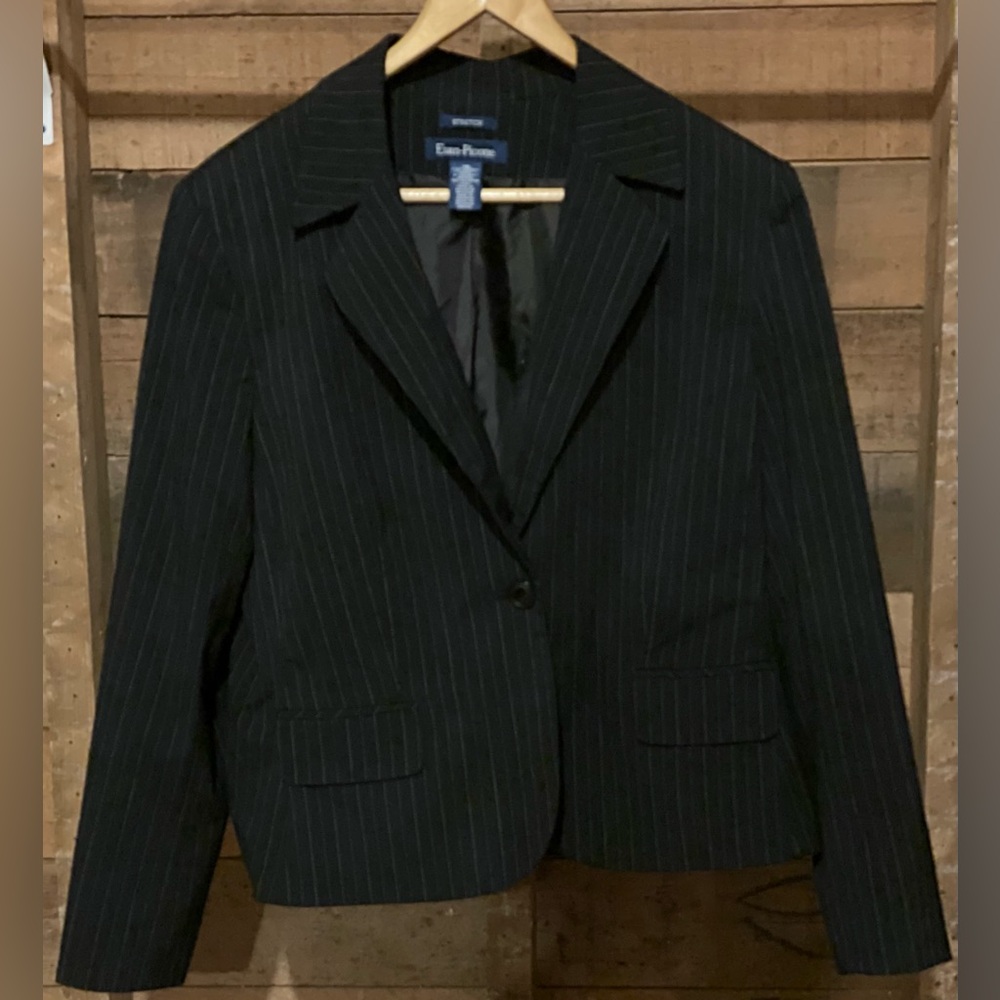 #Evan-Picone suit/blazer. #vintage